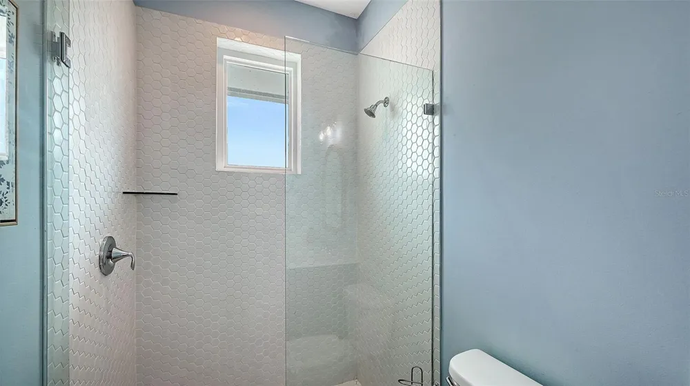 2206 AVENUE A Bradenton Beach, FL 34217