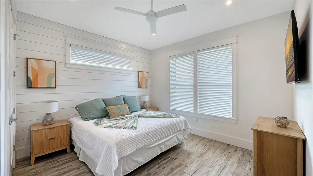 2206 AVENUE A Bradenton Beach, FL 34217