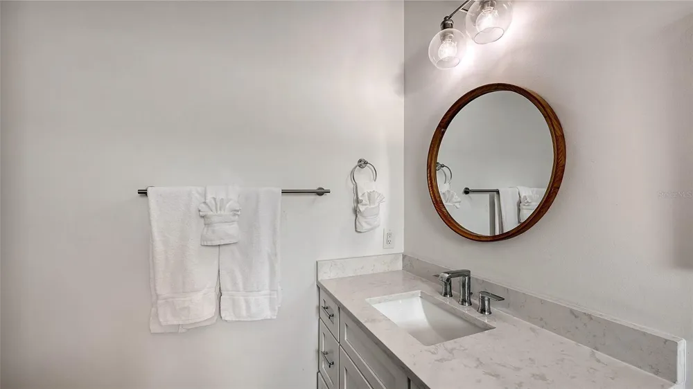 2206 AVENUE A Bradenton Beach, FL 34217