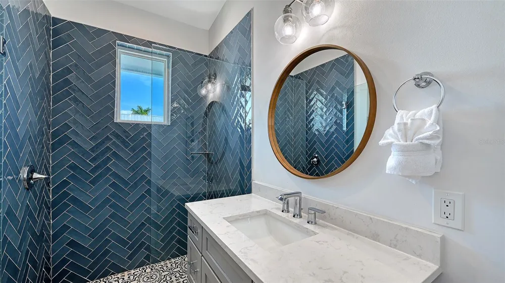 2206 AVENUE A Bradenton Beach, FL 34217