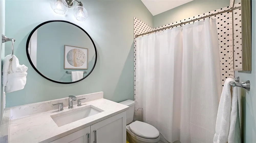 2206 AVENUE A Bradenton Beach, FL 34217