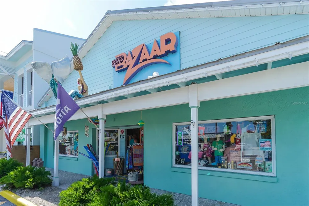 2206 AVENUE A Bradenton Beach, FL 34217