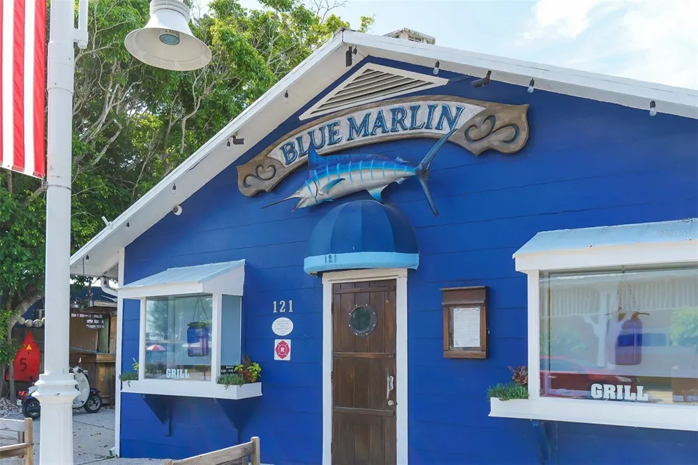 2206 AVENUE A Bradenton Beach, FL 34217