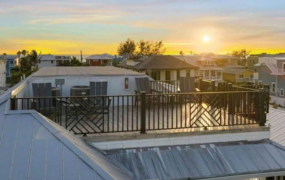 2206 AVENUE A Bradenton Beach, FL 34217