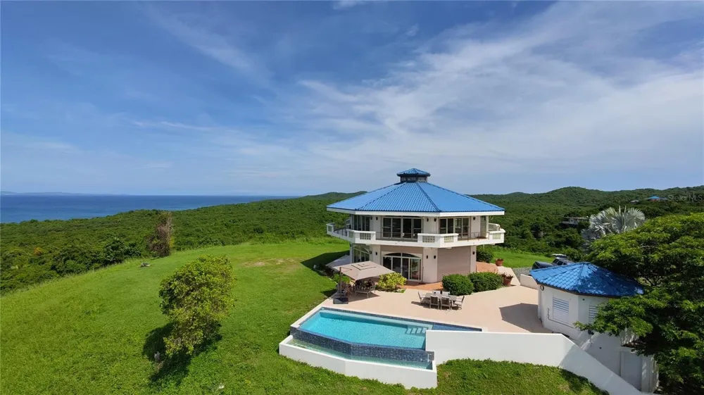 736 BRISAS DE JASMIN Vieques, PR 00765