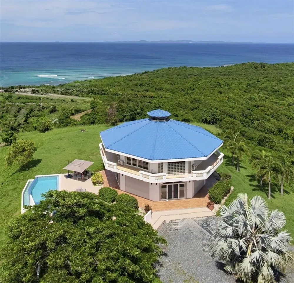 736 BRISAS DE JASMIN Vieques, PR 00765