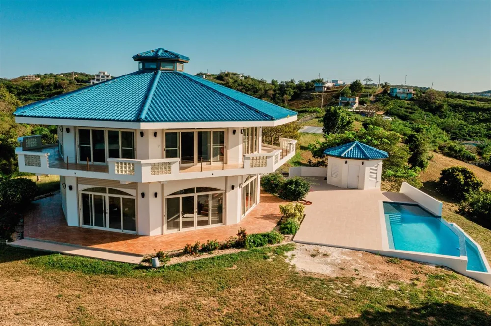 736 BRISAS DE JASMIN Vieques, PR 00765