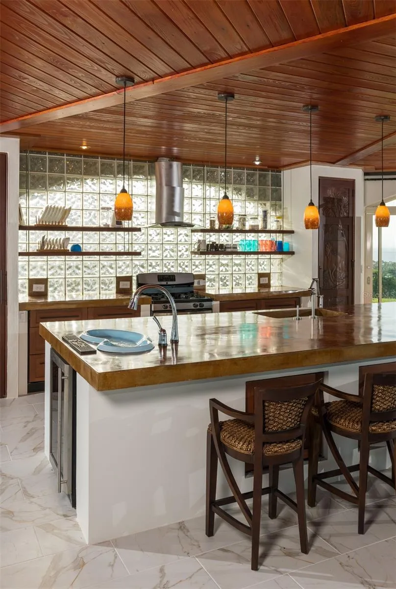 736 BRISAS DE JASMIN Vieques, PR 00765