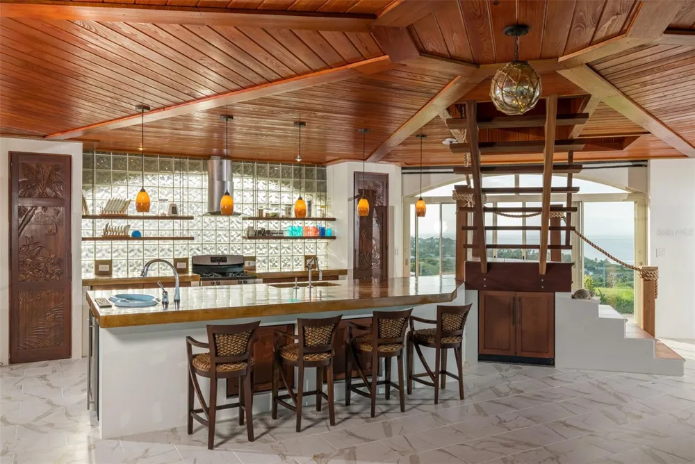 736 BRISAS DE JASMIN Vieques, PR 00765
