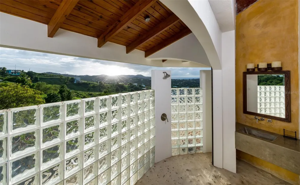 736 BRISAS DE JASMIN Vieques, PR 00765