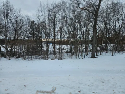 Lot 3, Block 3 2 1/2 AVENUE NE