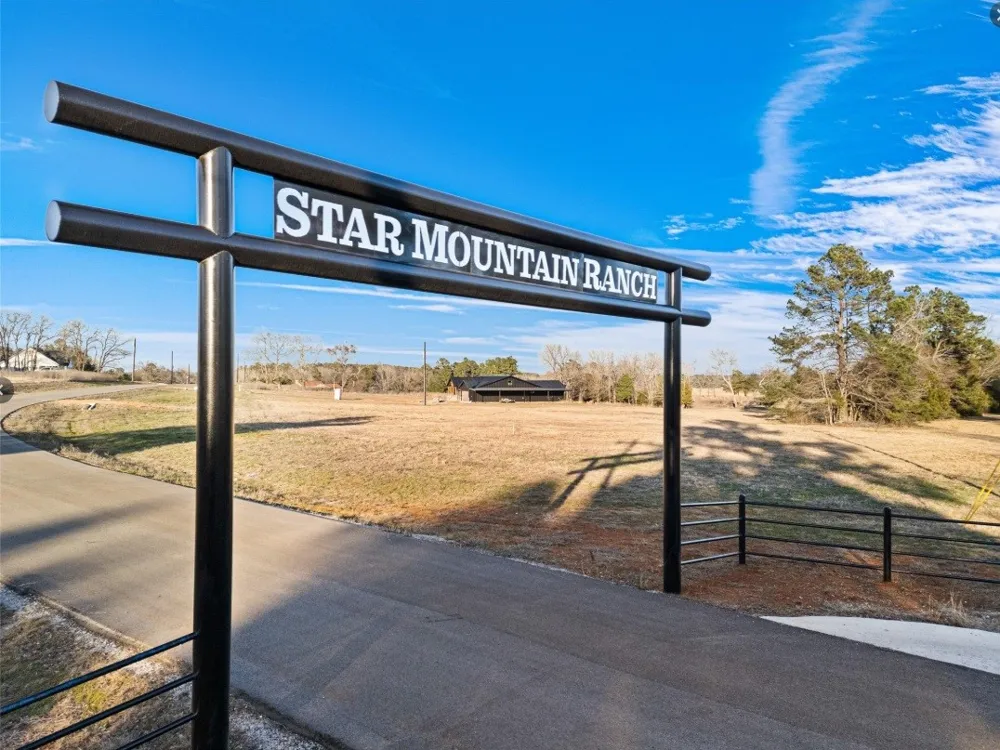 12753 Ridgeway Court Winona, TX 75792