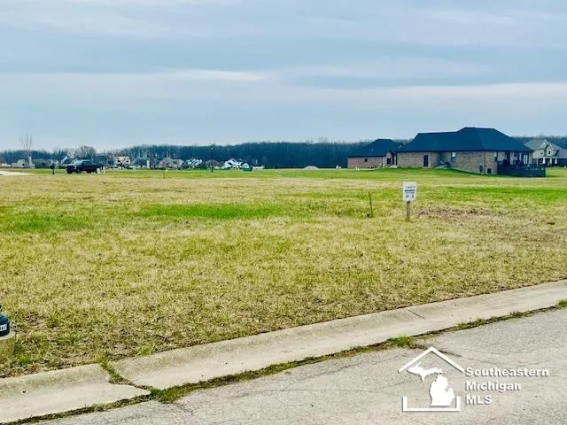 4325 Rolling Meadows Drive Berlin Charter Township, MI 48166