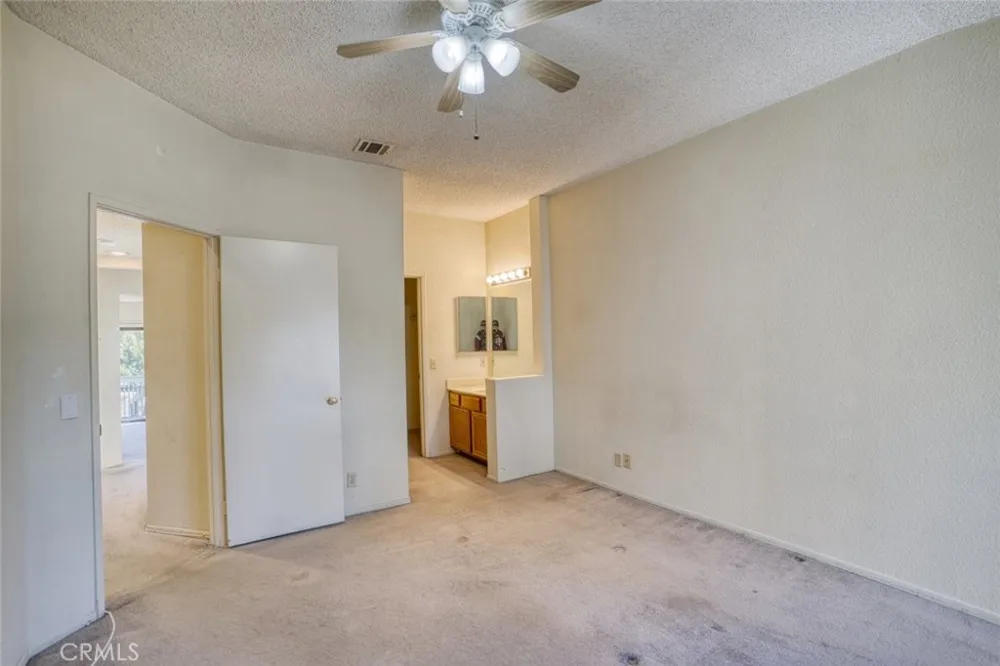 4900 Grand Avenue #212 Covina, CA 91724