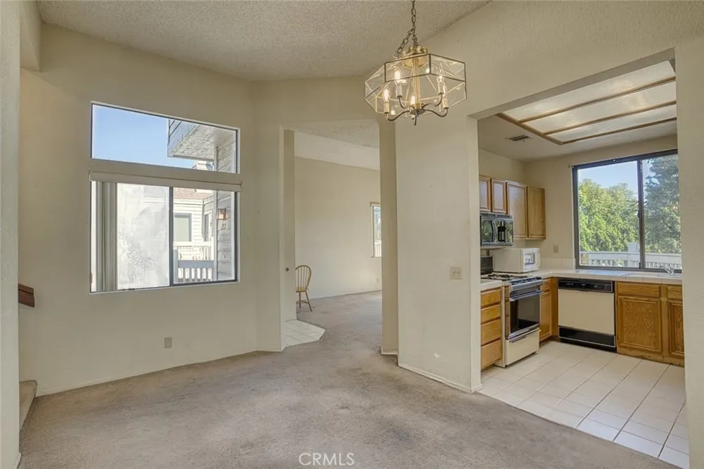 4900 Grand Avenue #212 Covina, CA 91724