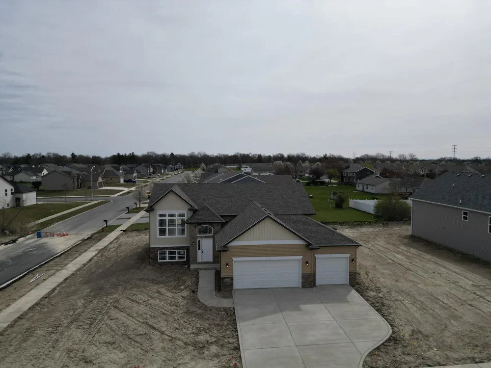 8240 Dylan Drive Merrillville, IN 46410