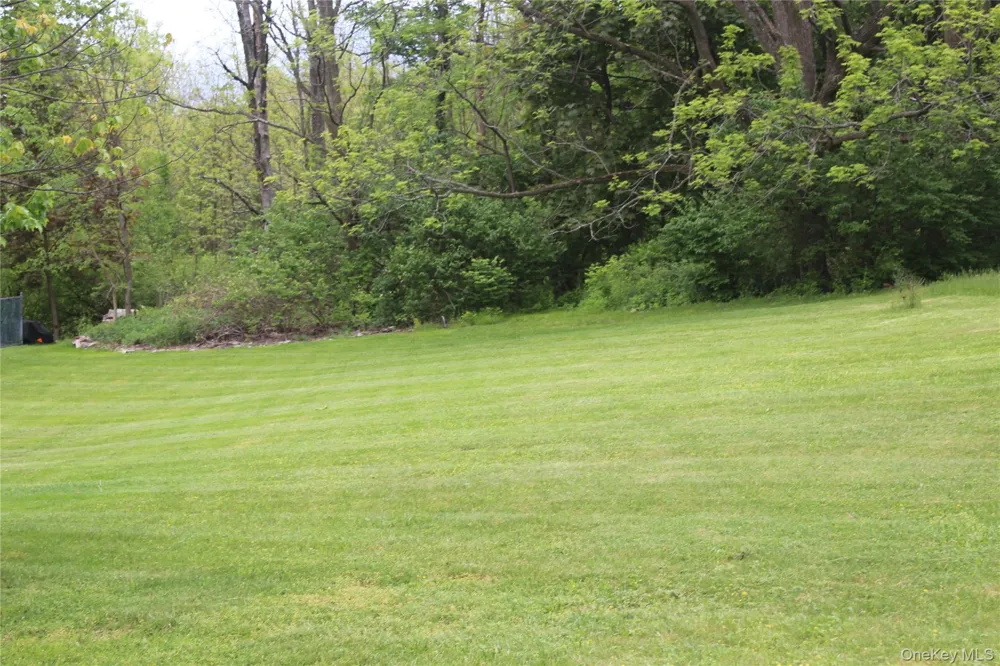 30 Harding Way Monroe, NY 10950