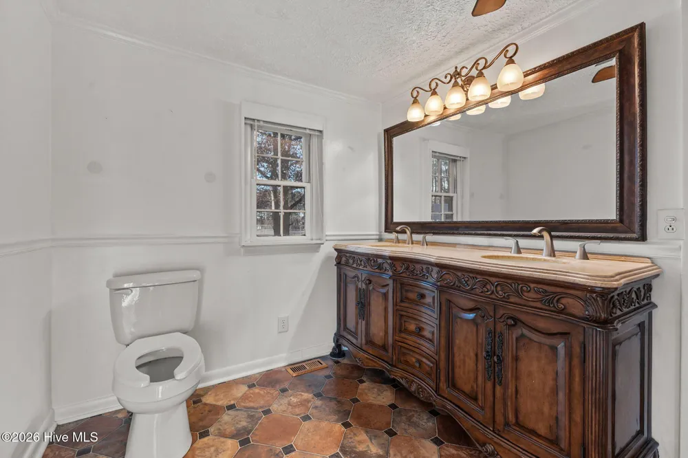 99 Rich Street Salemburg, NC 28385