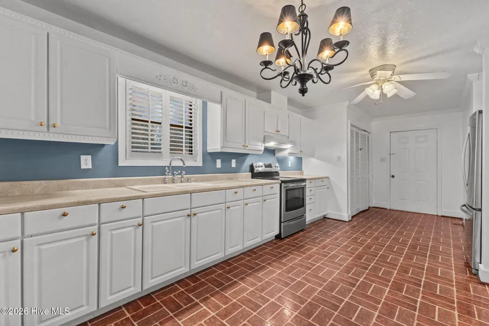 99 Rich Street Salemburg, NC 28385