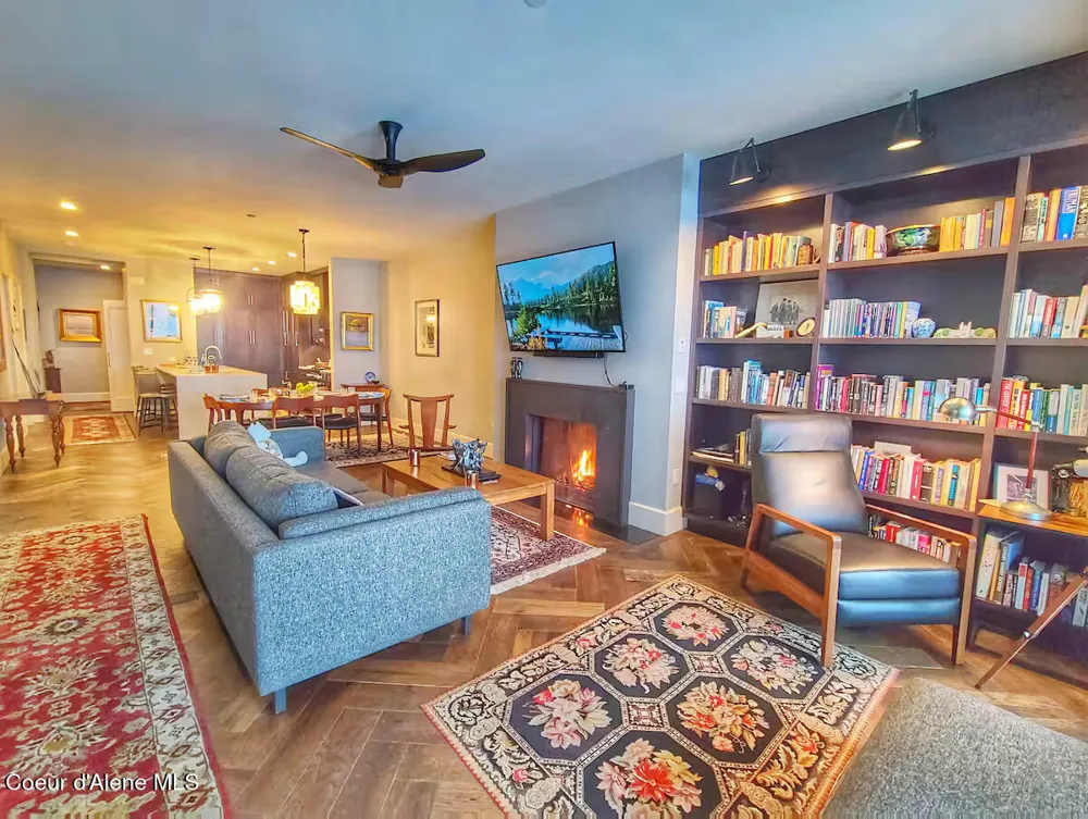 402 Sandpoint Avenue #122 Sandpoint, ID 83864