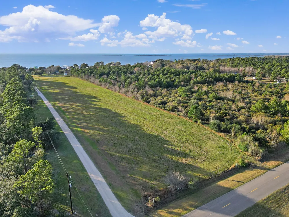 Bayshore Rd Road Anahuac, TX 77514