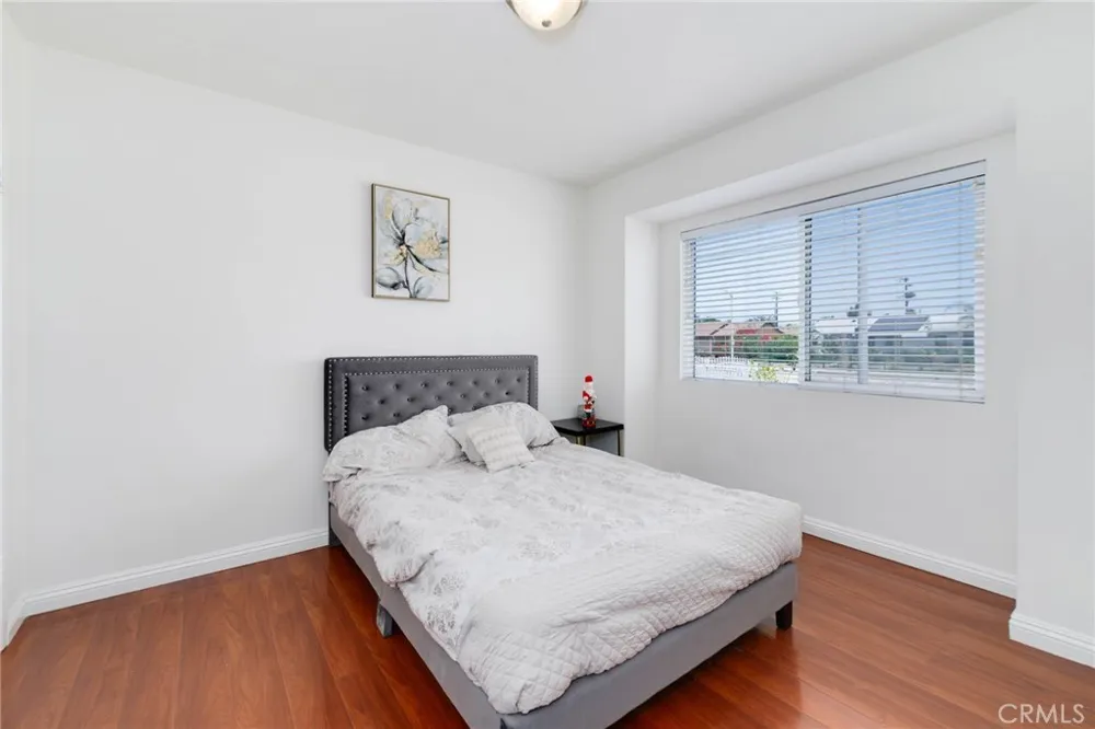 235 S Azusa West Covina, CA 91791