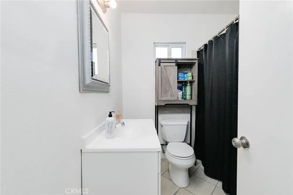 235 S Azusa West Covina, CA 91791
