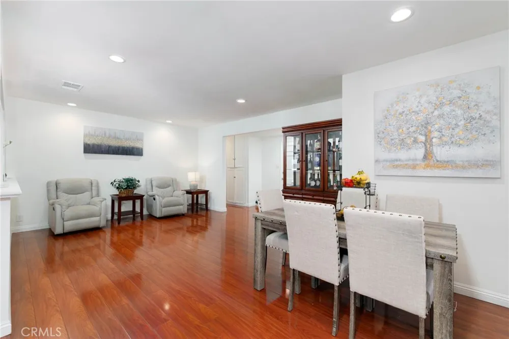 235 S Azusa West Covina, CA 91791