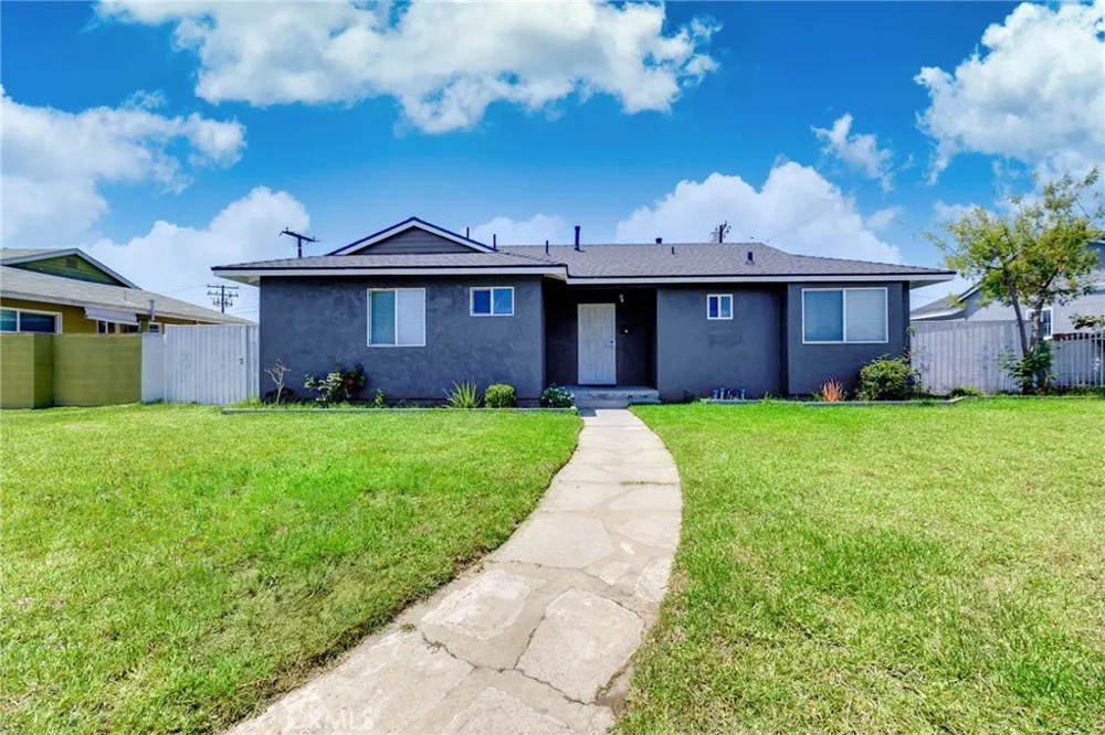 235 S Azusa West Covina, CA 91791