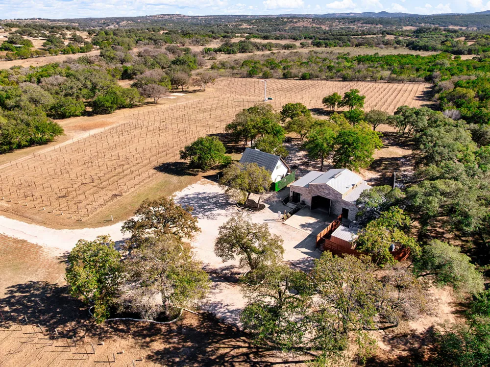 25711 Hamilton Pool Road Round Mountain, TX 78663