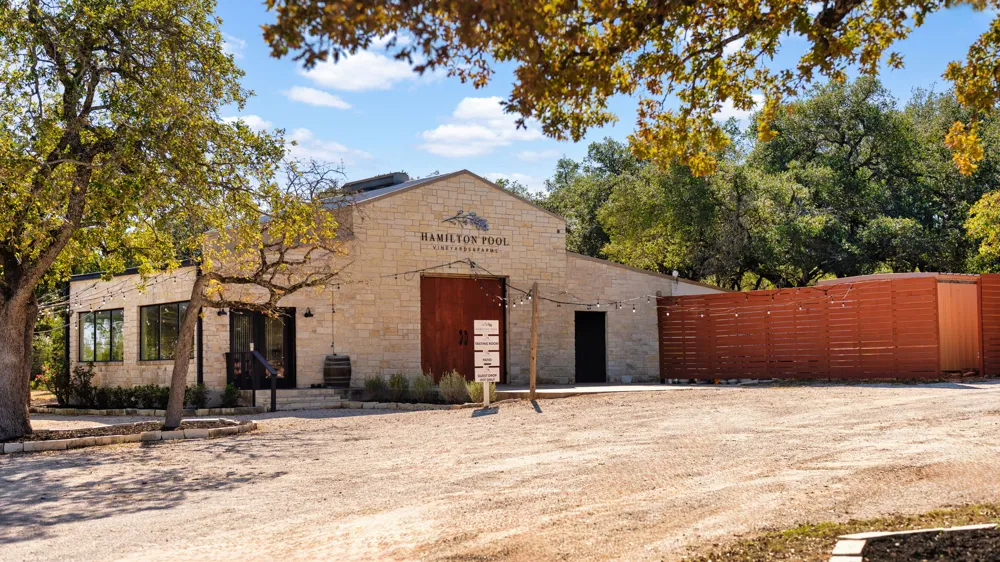 25711 Hamilton Pool Road Round Mountain, TX 78663