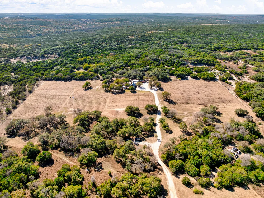 25711 Hamilton Pool Road Round Mountain, TX 78663