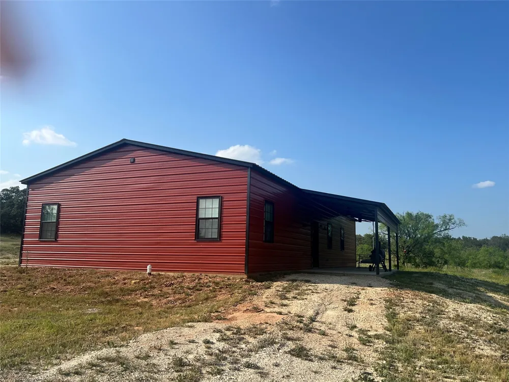 149 Comanche Hills Comanche, TX 76442