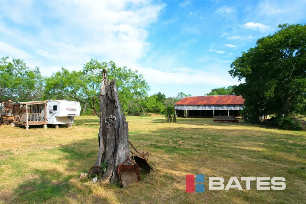 14922 NW County Road Frost, TX 76641