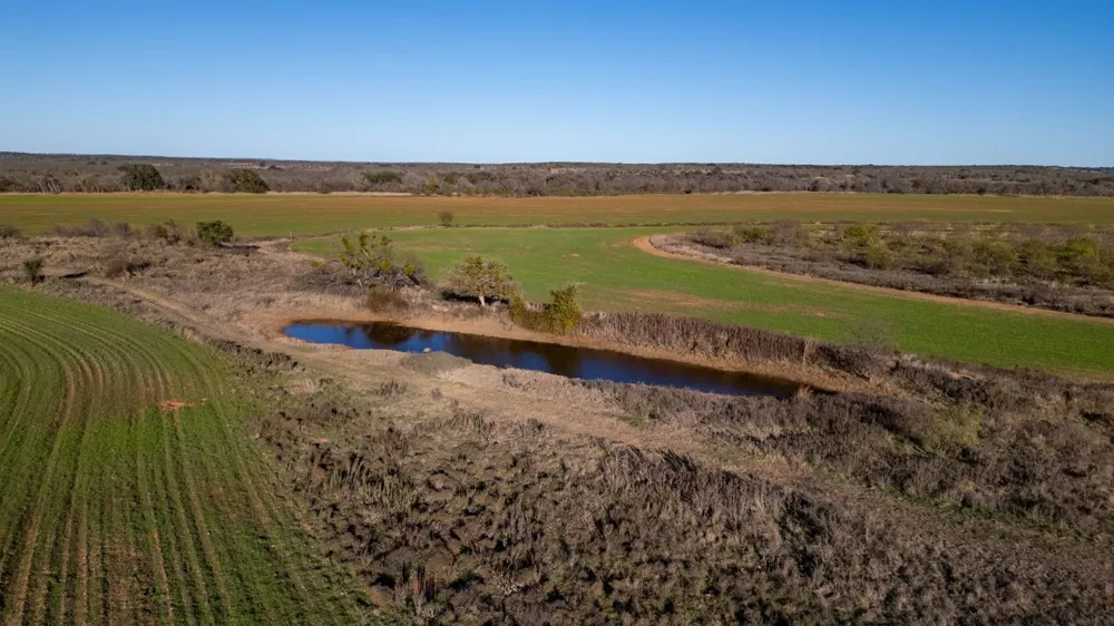 8498 County Road 121 Road San Saba, TX 76877
