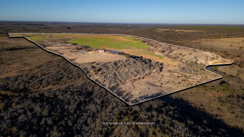 8498 County Road 121 Road San Saba, TX 76877