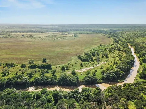 8498 County Road 121 Road