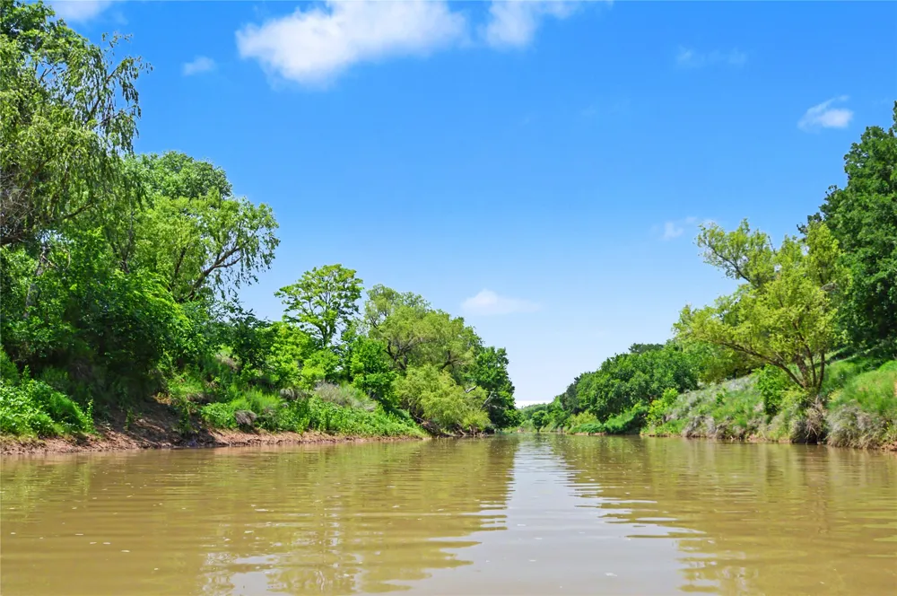 8498 County Road 121 Road San Saba, TX 76877