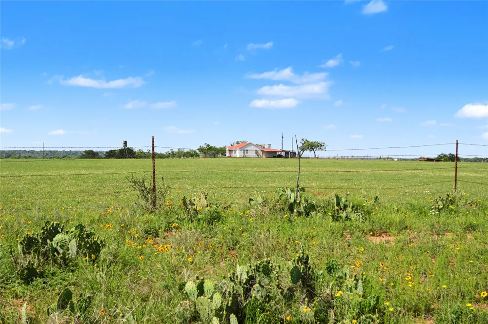 8498 County Road 121 Road San Saba, TX 76877