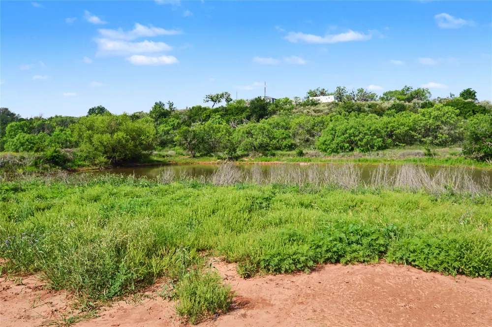 8498 County Road 121 Road San Saba, TX 76877