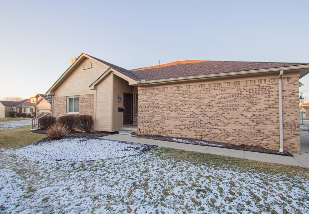 48801 Windmill Circle E