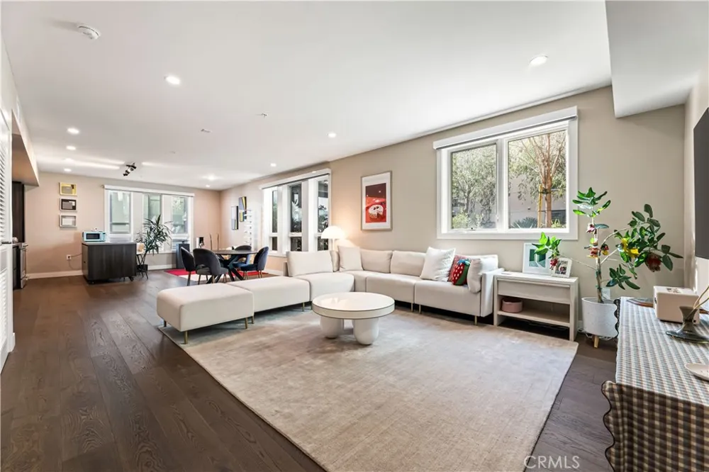 39 S Los Robles Avenue #3001