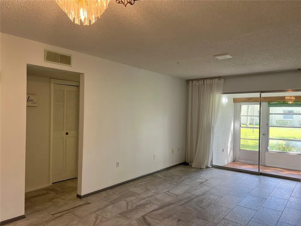 1100 E BAY DRIVE #35 Largo, FL 33770