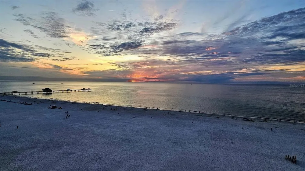 1100 E BAY DRIVE #35 Largo, FL 33770