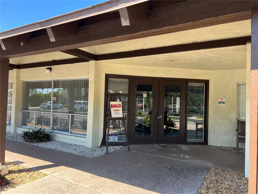1100 E BAY DRIVE #35 Largo, FL 33770