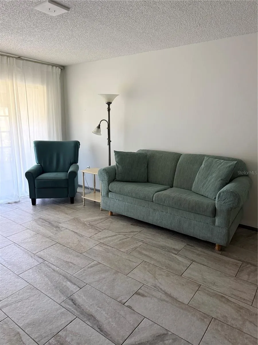 1100 E BAY DRIVE #35 Largo, FL 33770