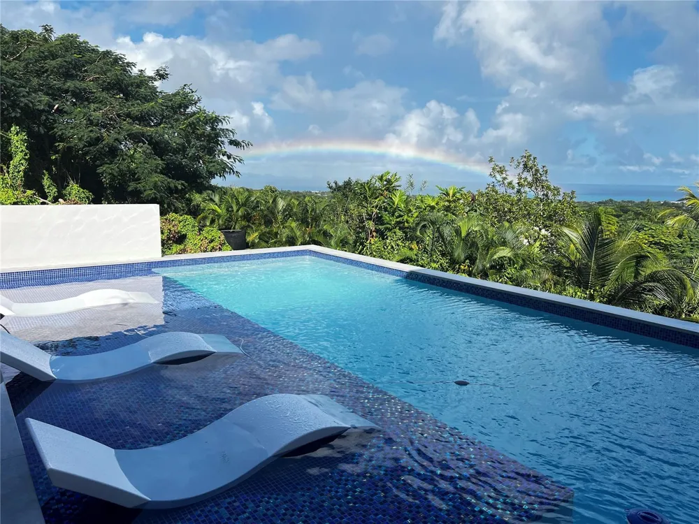 76 MAR VISTA Vieques, PR 00765