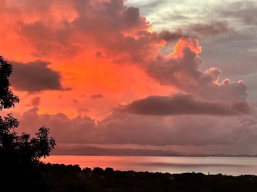 76 MAR VISTA Vieques, PR 00765