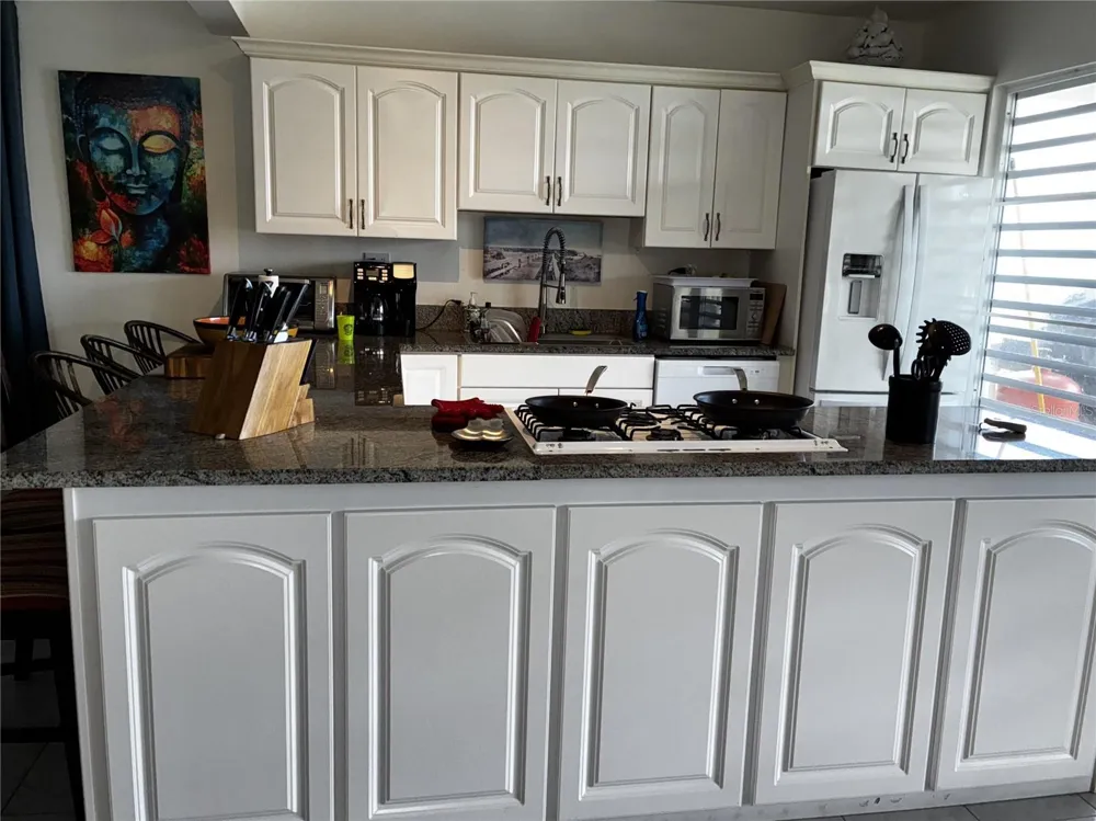 76 MAR VISTA Vieques, PR 00765