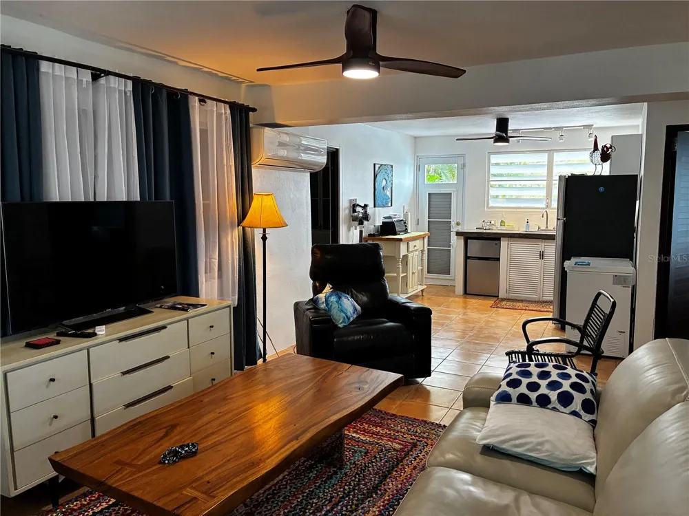 76 MAR VISTA Vieques, PR 00765